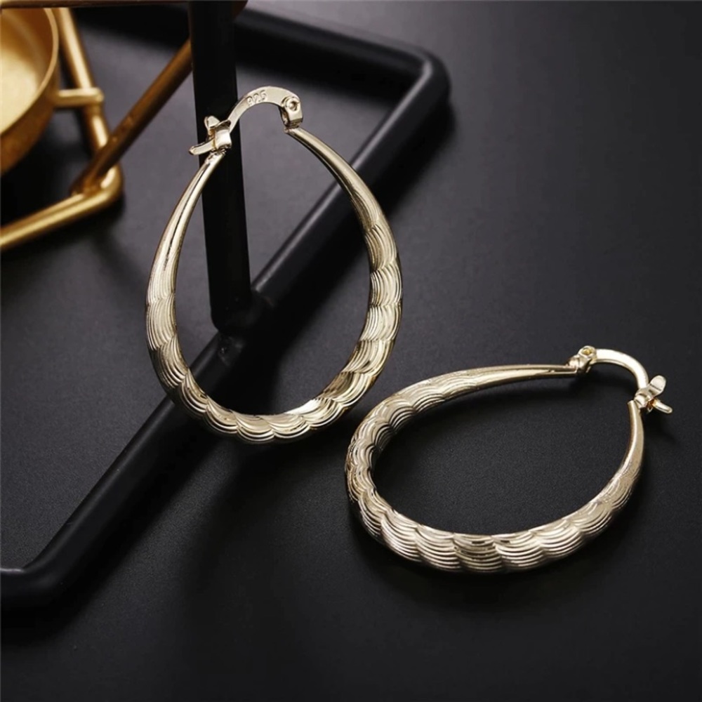 NEW 18k gold plated pear shape earrings - Picture 3 of 4